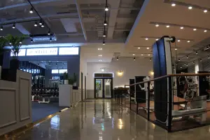 110평 대형 오픈플로어 프리미엄 피트니스센터